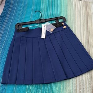 Alice + Olivia Noah Pleated Mini Skirt